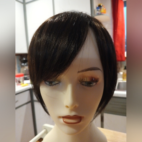 Lizbeth Wig by Paula Young - Picture 2 of 16